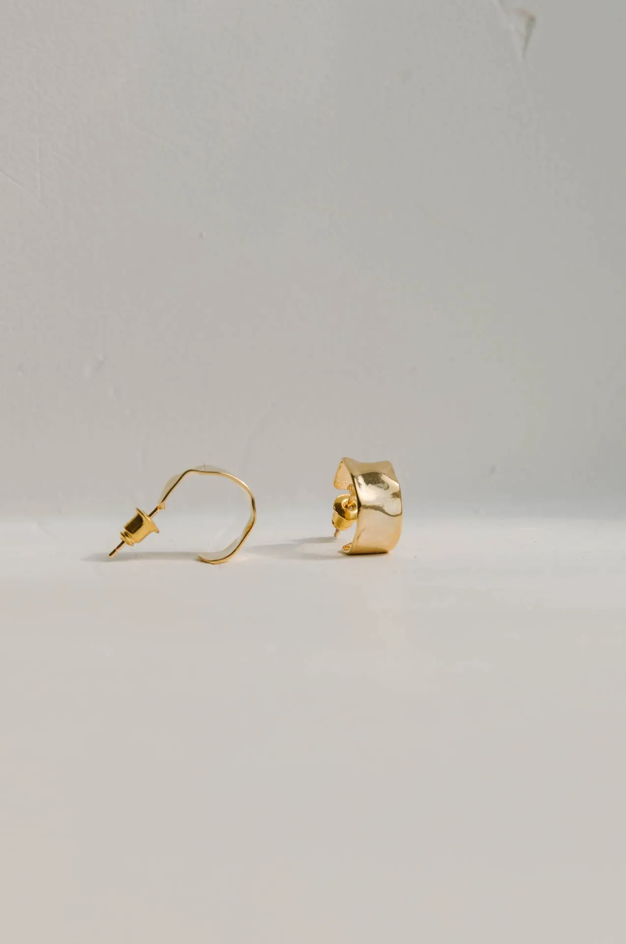 14k Gold Hammered Gold Hoop Earrings