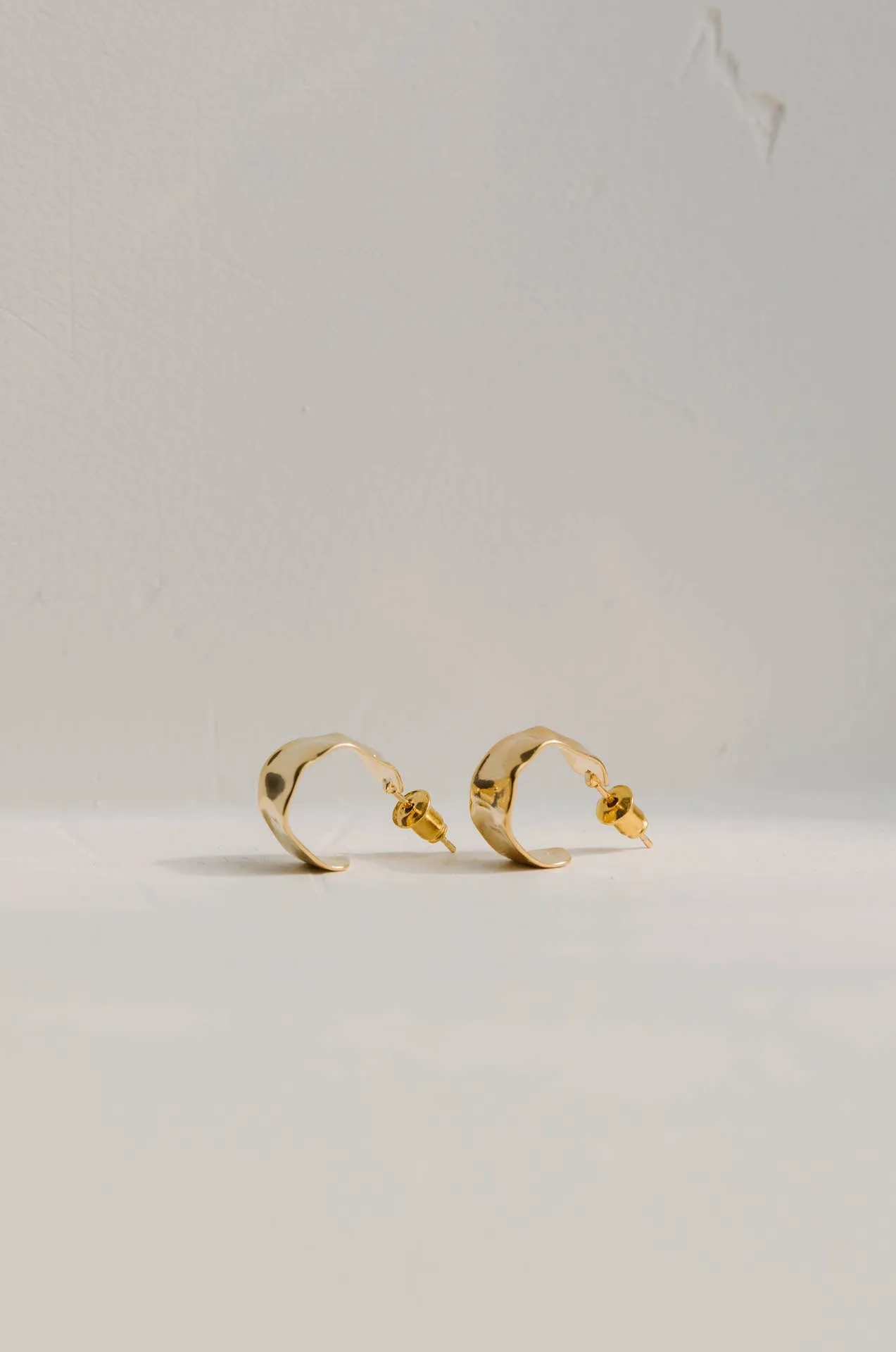 14k Gold Hammered Gold Hoop Earrings