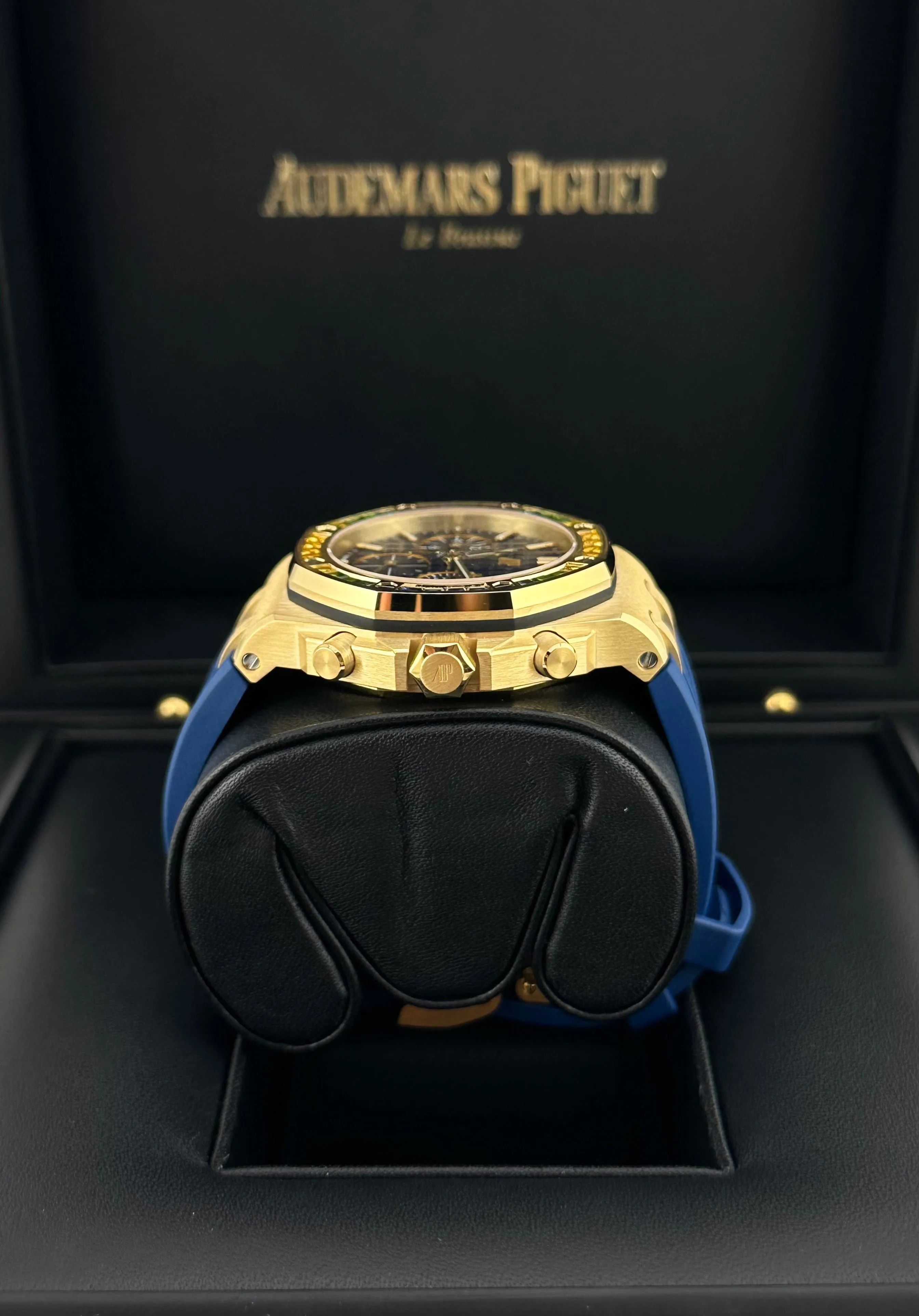 Audemars Piguet Royal Oak Offshore 26236BA.YY.D346CA.01 Yellow Gold Sapphire Dial (2023)