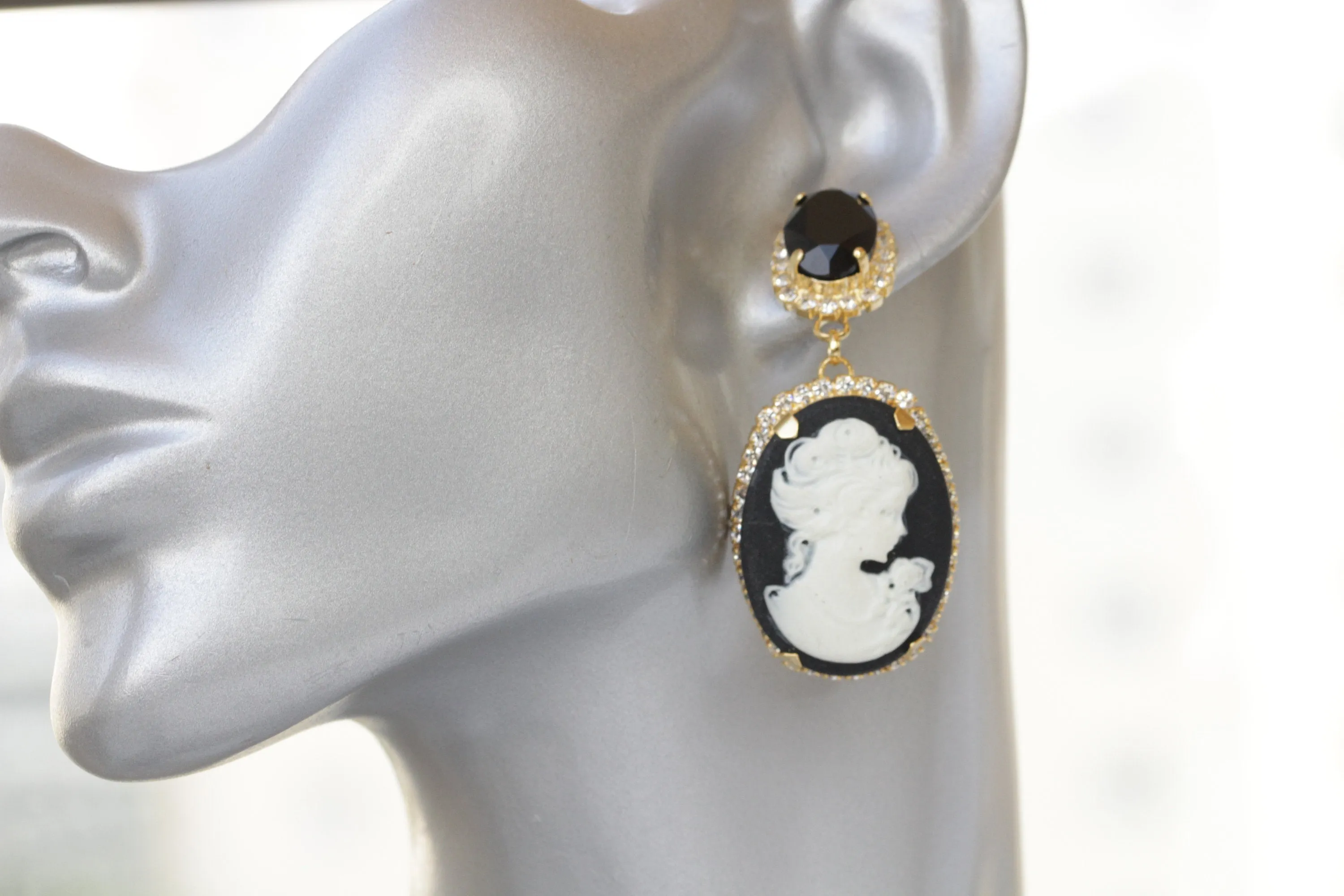 BLACK And White CAMEO EARRINGS