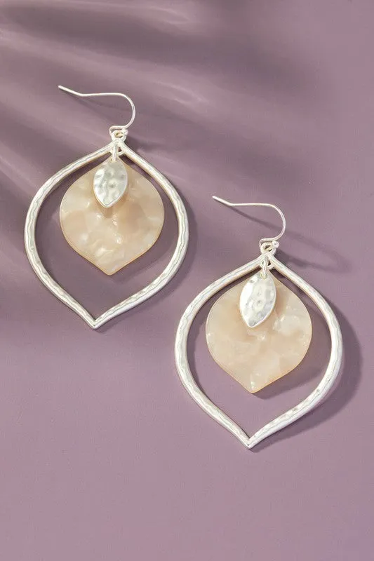 HAMMERED CASTING TEARDROP HOOP WITH RESIN EARRINGS