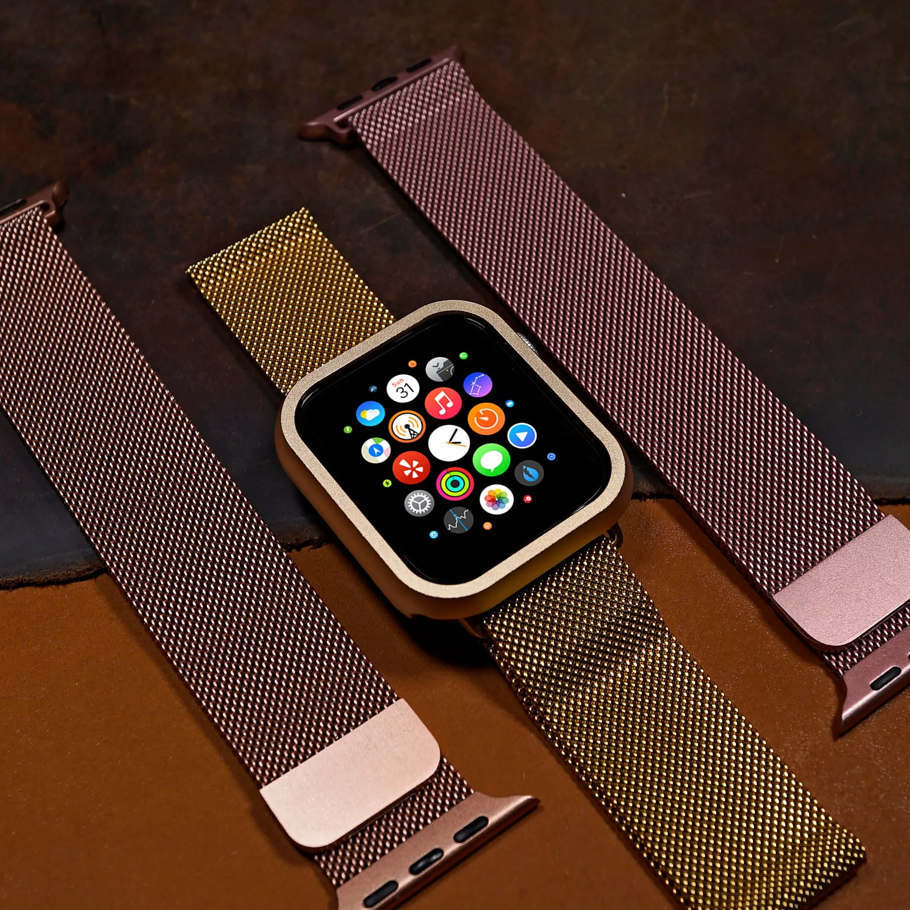 Milanese Mesh Strap in Yellow Gold (Apple Watch)