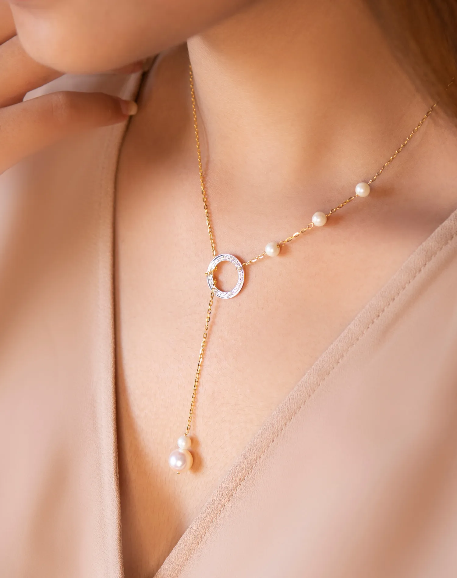 Pearl Circle Lariat Necklace