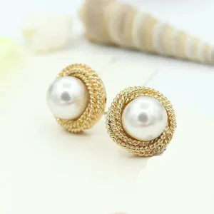 Whitley Pearl Stud - Gold